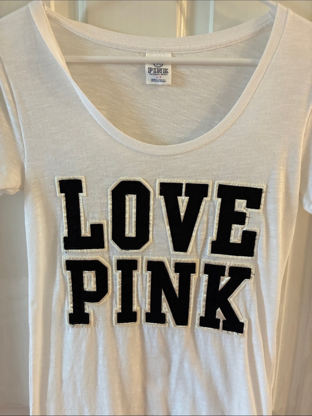 Victoria's Secret PINK White Tee with Black 'LOVE PINK' Logo - Picture 2 of 4